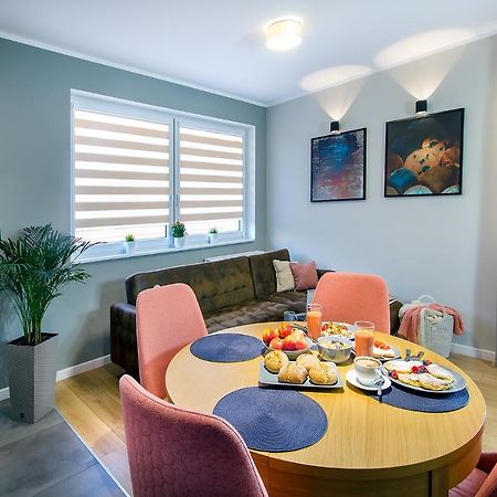 W&K Apartments - Blue Suite - Faktura Vat, Parking Koszalin Esterno foto